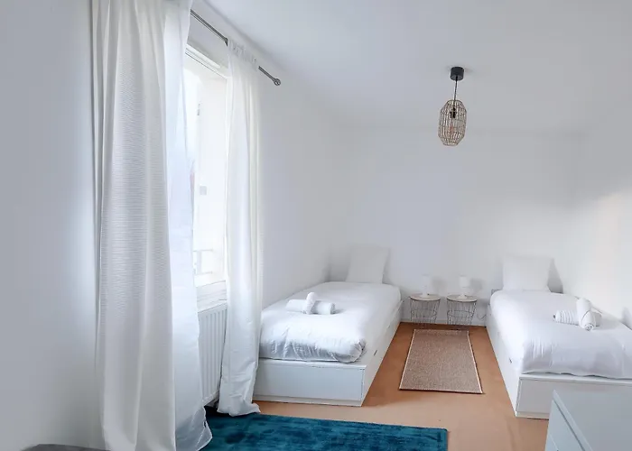 Elegance Familiale - Confort & Jardin Cormeilles-en-Parisis